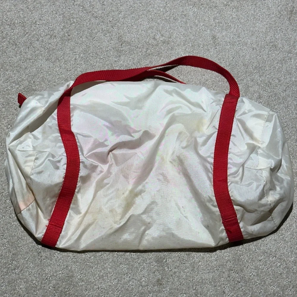 Vintage Team KangaROOS Duffel Bag White Red Shoes With Pockets Nylon Gym Bag